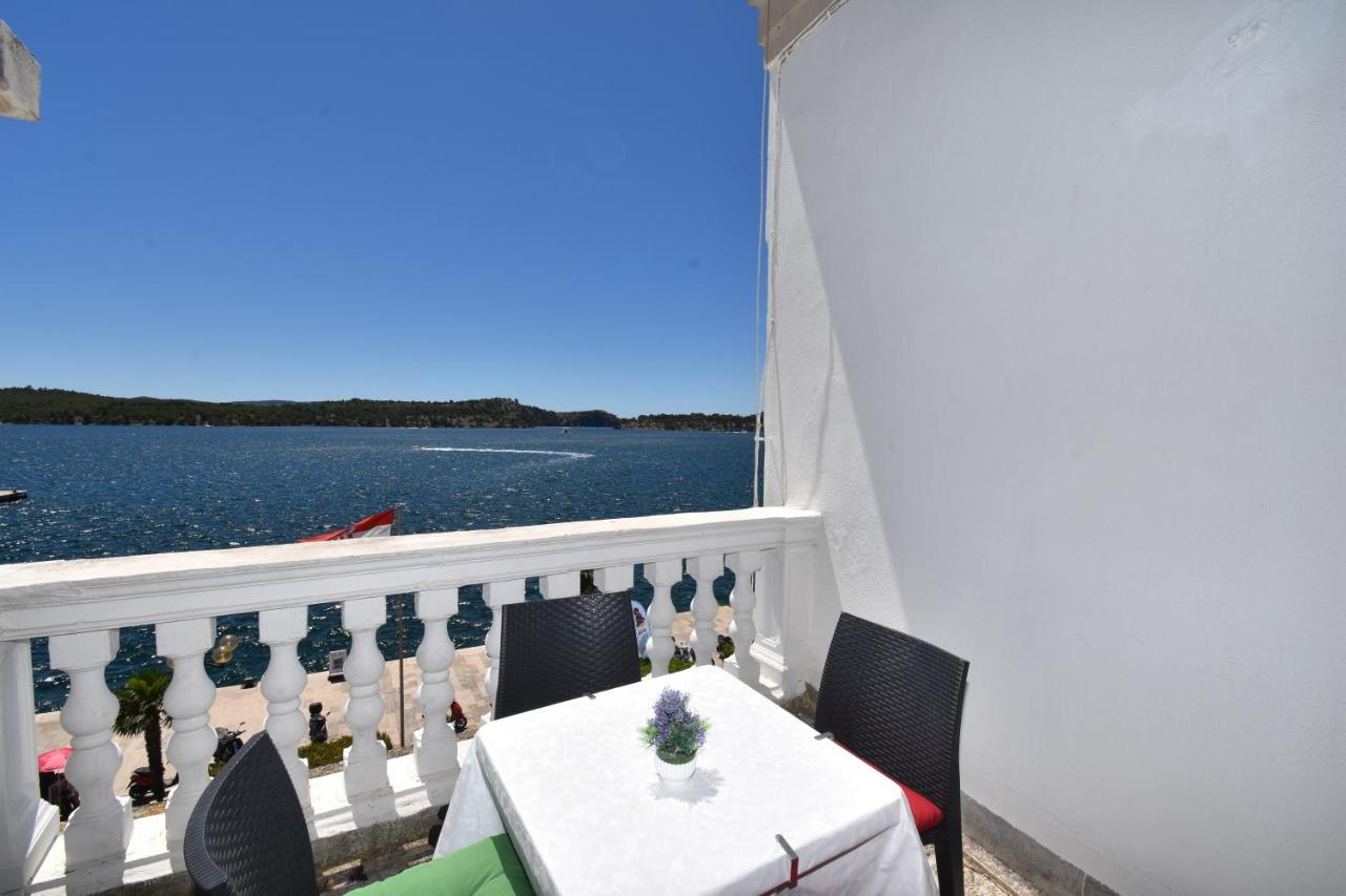 Apartmani Rina Šibenik Extérieur photo