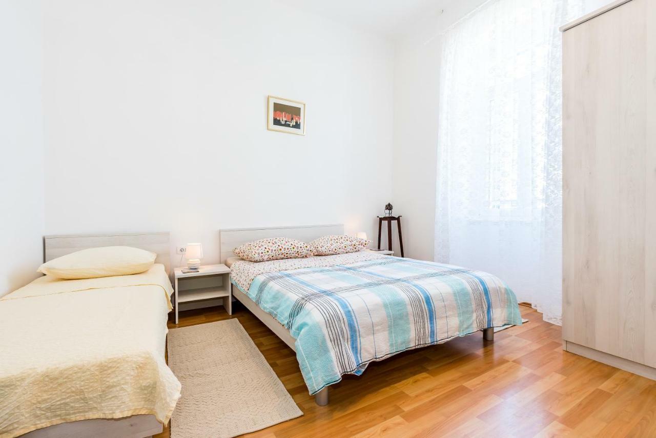 Apartmani Rina Šibenik Extérieur photo