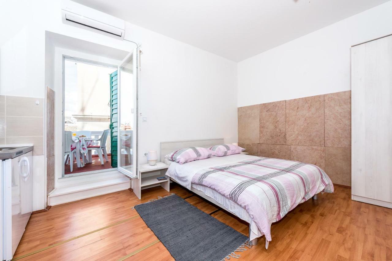 Apartmani Rina Šibenik Extérieur photo